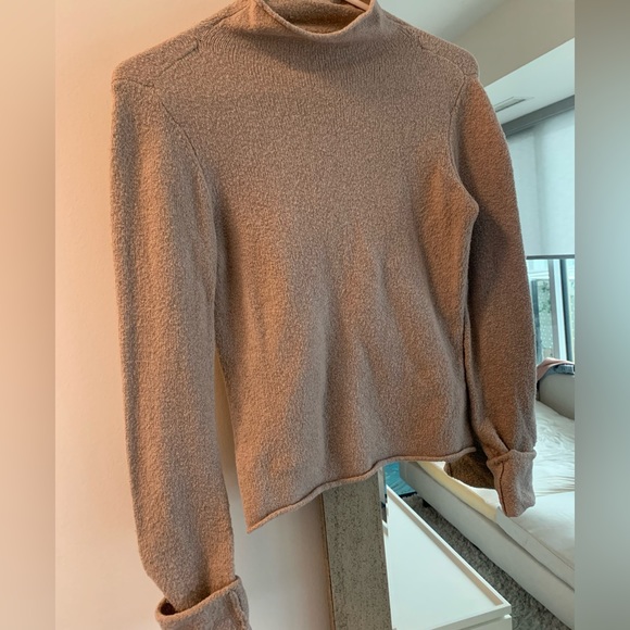 Wilfred cropped mockneck sweater. - Picture 3 of 4